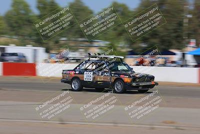 media/Oct-02-2022-24 Hours of Lemons (Sun) [[cb81b089e1]]/1020am (Front Straight)/